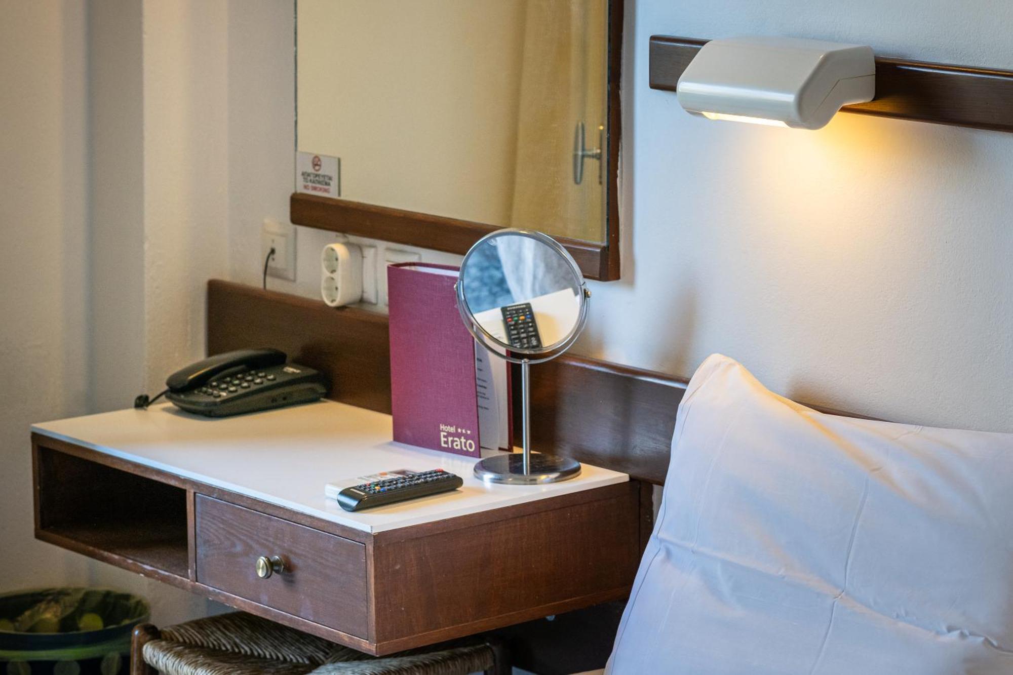 Agia Marina  Erato Hotel מראה חיצוני תמונה