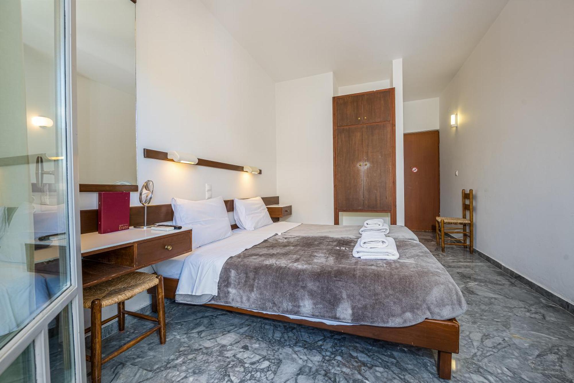 Agia Marina  Erato Hotel מראה חיצוני תמונה