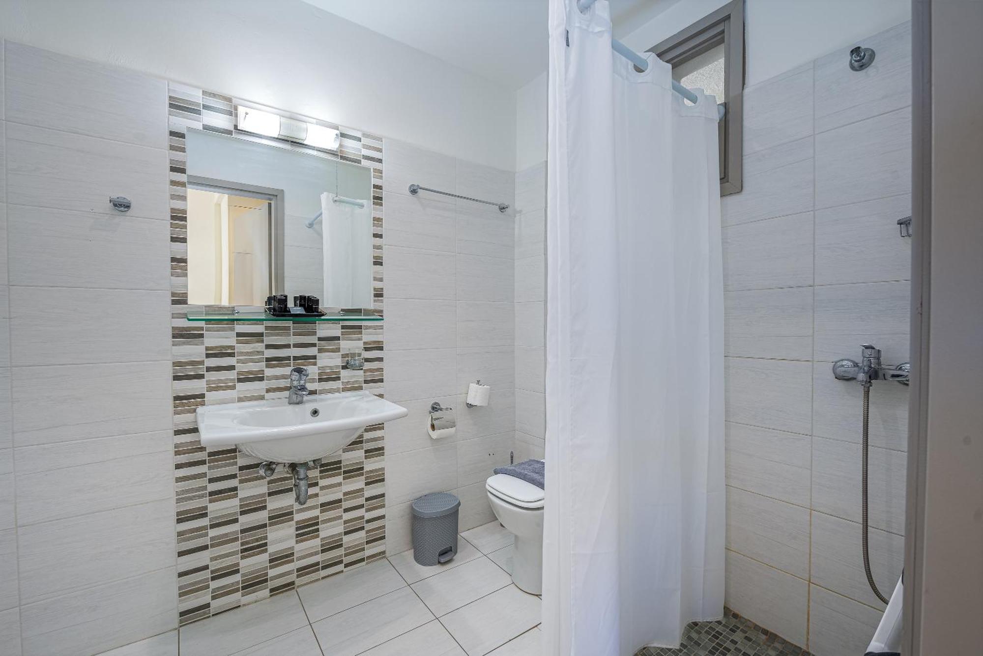 Agia Marina  Erato Hotel מראה חיצוני תמונה