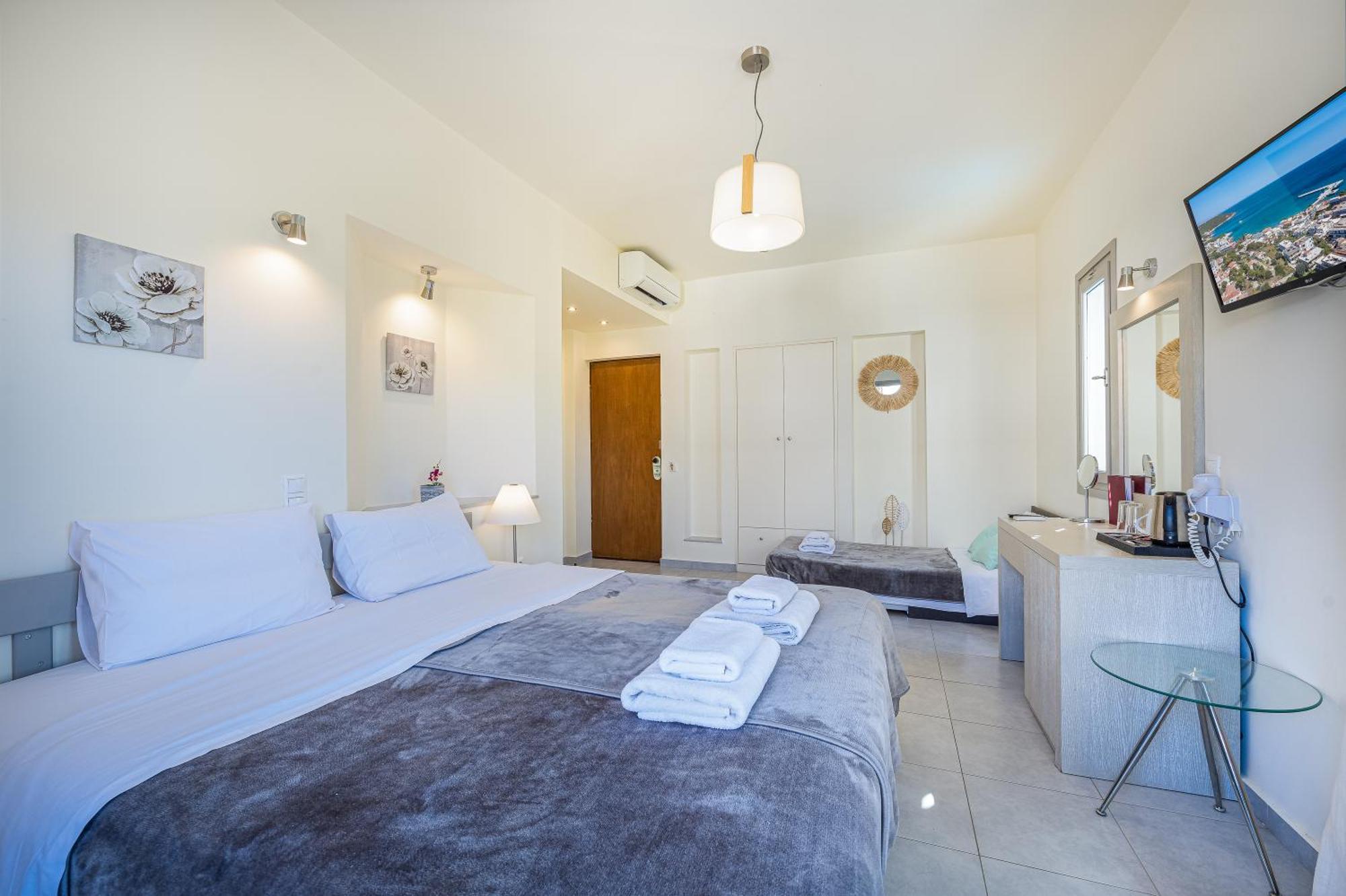 Agia Marina  Erato Hotel מראה חיצוני תמונה